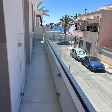 La Llar Guest house *