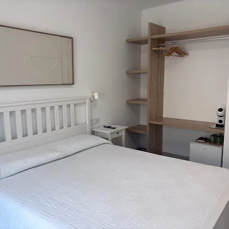 Guest house La Llar Carboneras